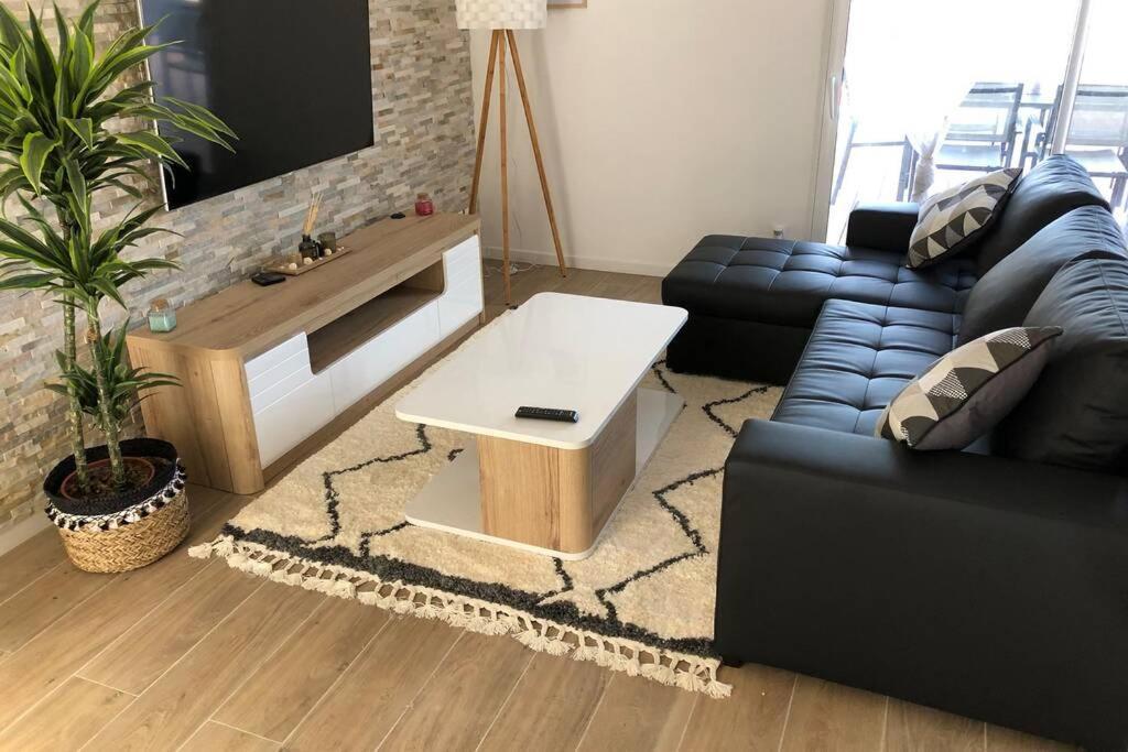 Agreable Maison Entre Bordeaux Et Le Bassin Saint-Jean-d'Illac Εξωτερικό φωτογραφία