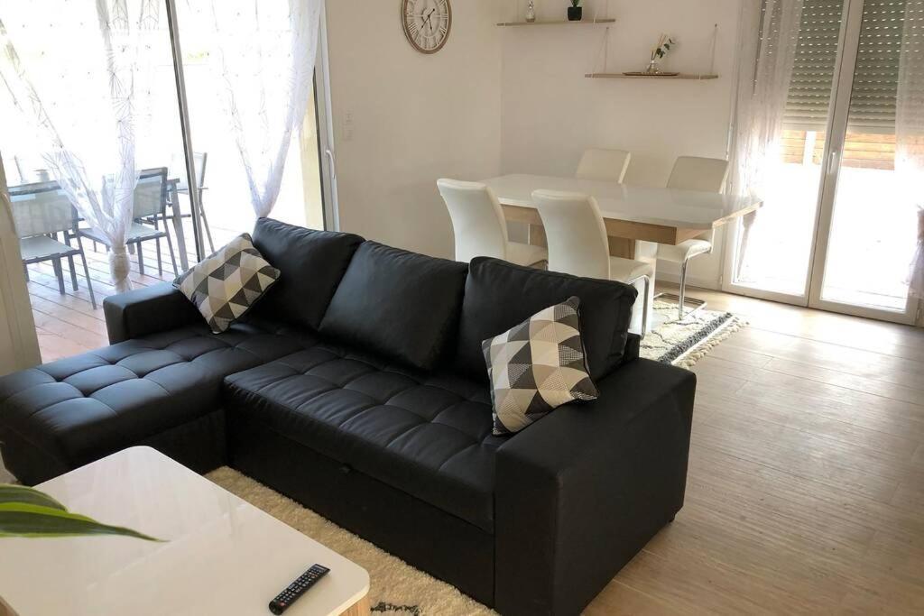 Agreable Maison Entre Bordeaux Et Le Bassin Saint-Jean-d'Illac Εξωτερικό φωτογραφία