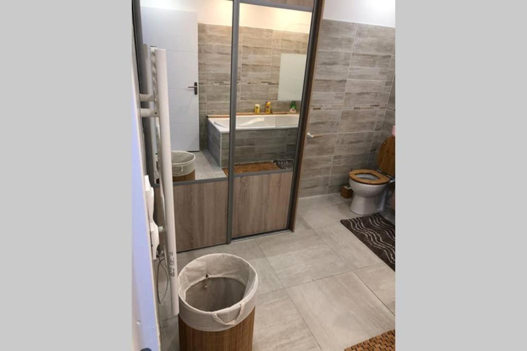 Agreable Maison Entre Bordeaux Et Le Bassin Saint-Jean-d'Illac Εξωτερικό φωτογραφία